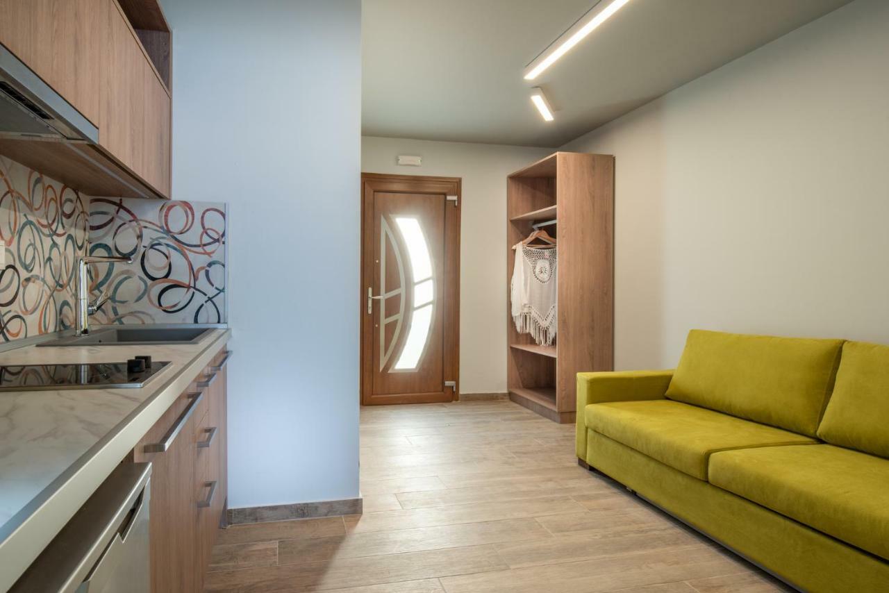 Stavros Compass Hotel Sarti Bagian luar foto