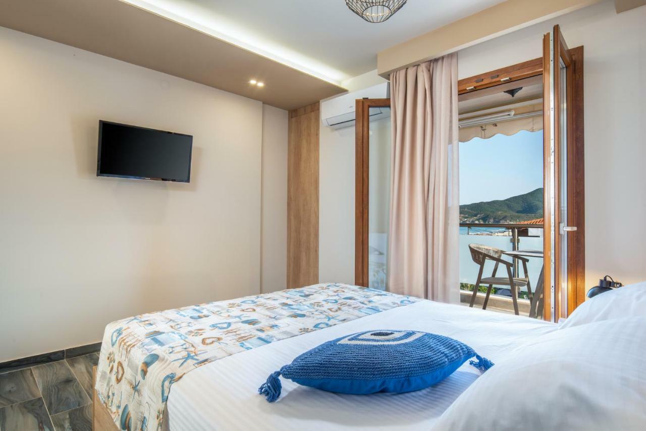 Stavros Compass Hotel Sarti Bagian luar foto
